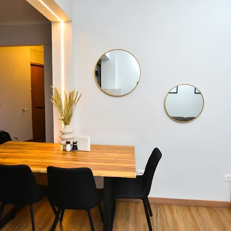 Apartment Black And White 5 *